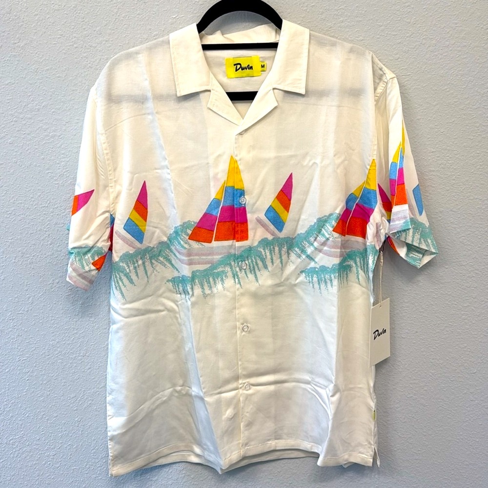 NWT Duvin Design Mens Button Short Sleeve